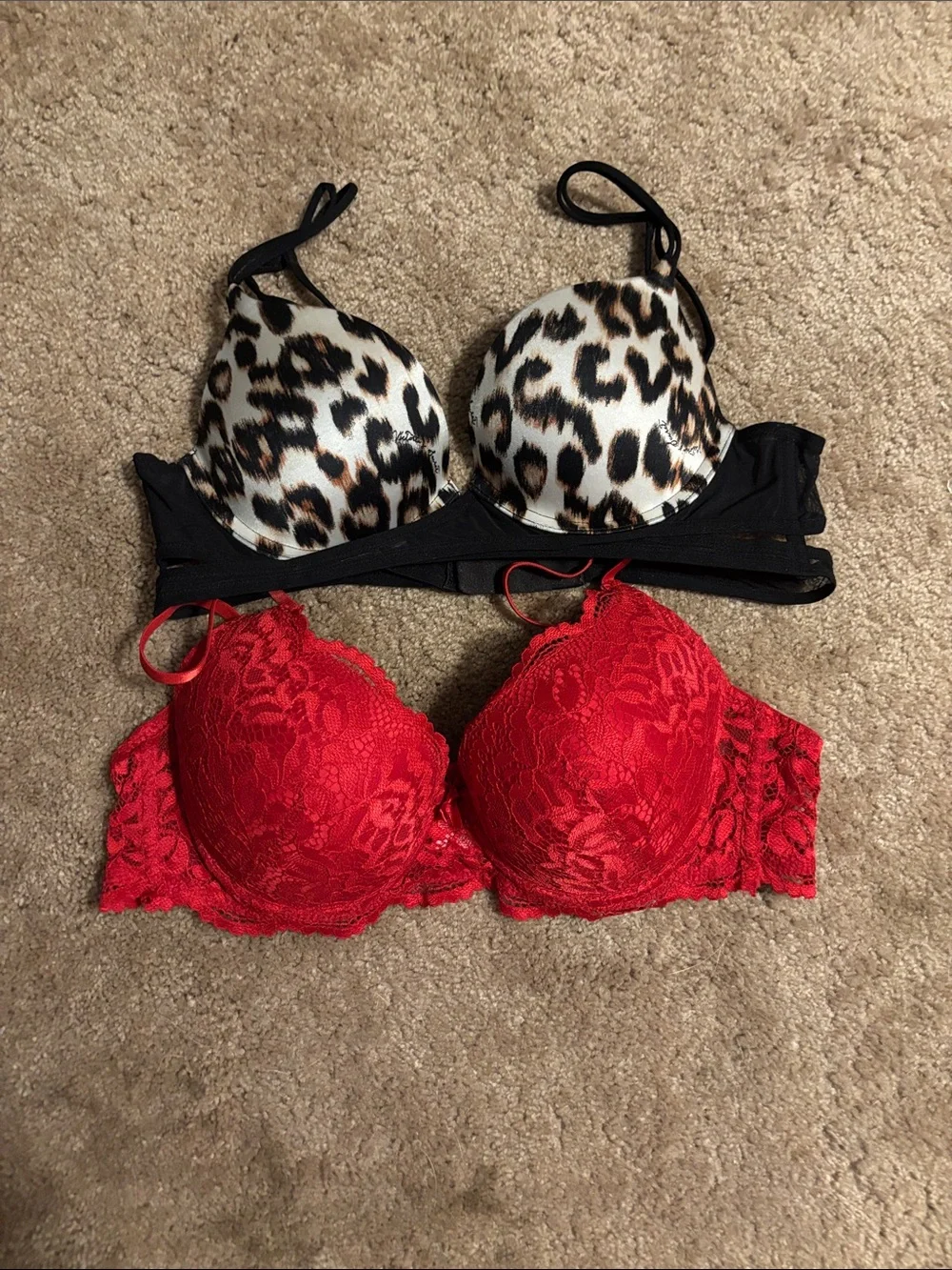Victoria's Secret Red Lace Push-Up Bra with Leopard Print Strapless Style